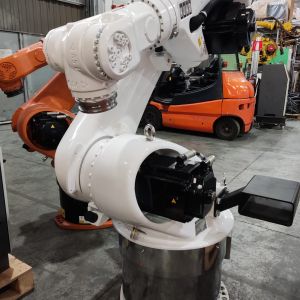 KUKA KR60/3 CR (CLEAN ROOM)